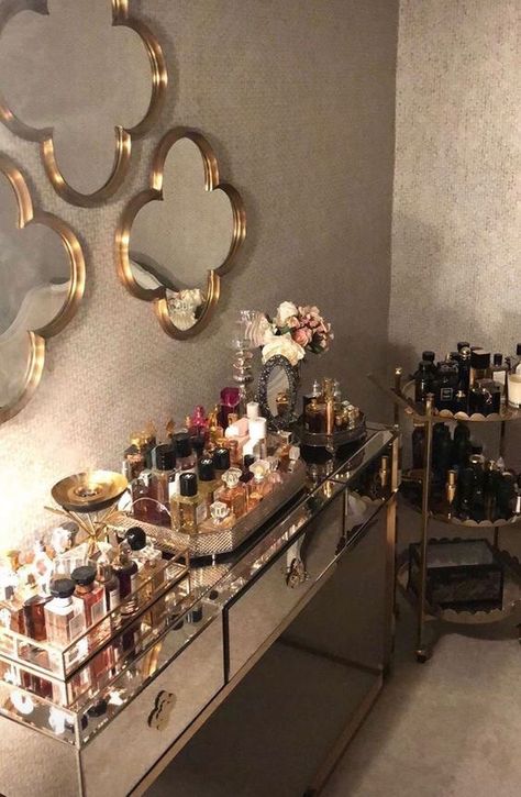 Makeup Room Decor, New Home Decor, Glam Room, Vanity Decor, Makeup Room, Beauty Room, Decorating Blogs, My New Room, Interior Design Trends