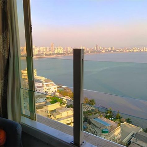 A wonderful sea facing Duplex Penthouse including a large private terrace is available for sale in Mumbai with Gupta & Sen Real Estate Consultants. Penthouse Apartment Mumbai, Sea Facing Apartment, Sea Facing Apartment Mumbai, Mumbai Apartment Aesthetic, Sea Facing House, Beach Side House, Mumbai Apartment, House In Mumbai, South Mumbai