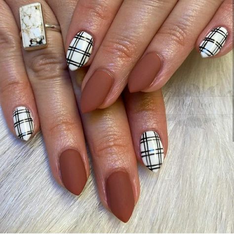 Nails Art Designs, Summer Nail Designs, Art Designs Ideas, Plaid Nails, Simple Gel Nails, Simple Acrylic Nails, Cute Gel Nails, Dipped Nails, Fall Nail