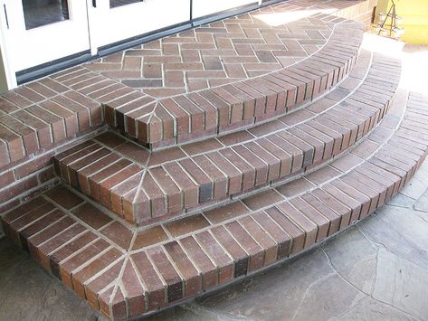 Herringbone pattern, rowlock steps | Dave Cook Construction | Flickr Outside Steps, Outside Stairs, Patio Stairs, Cottage Backyard, Front Door Steps, Front Porch Steps, Brick Steps, Porch Remodel, Entry Stairs