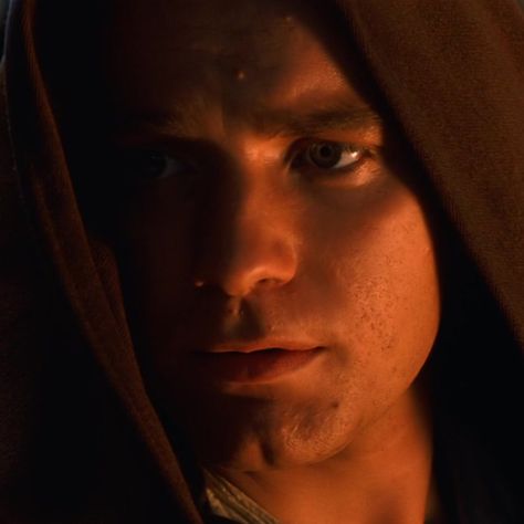 Ewan Mcgregor Obi Wan, Star Wars Aesthetic, Wars Aesthetic, Star Wars Cast, Phantom Menace, The Phantom Menace, Ewan Mcgregor, The Phantom, Obi Wan Kenobi