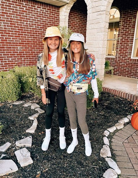 Tourist Outfit Spirit Week Cute, Tourist Outfit Spirit Week Kids, Cute Tourist Costume, Funny Tourist Outfit, Halloween Costumes Tourist, Diy Tourist Costume, Florida Tourist Costume, Tourist Day Spirit Week, Tourist Costume Ideas