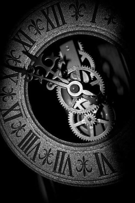 Script Tattoo Placement, Pocket Watch Tattoo Design, Watch Tattoo Design, Round Tattoo, Pocket Watch Tattoos, Amoled Wallpapers, Steampunk Clock, Clock Wallpaper, Watch Tattoos