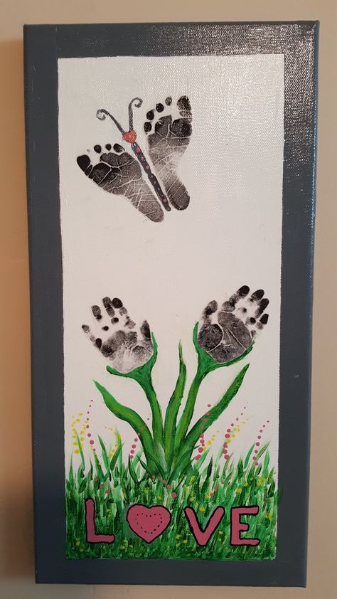 Crafts!!! ❤ Thanks to my mom Linda W Clark for making these for our baby! Grandma Clark is so crafty 😁 Made with: Canvas, acrylic paints, Xeroxed handprints and footprints, Modge Podge, and lots of love!! ❤❤❤ Handprint For Grandma, Baby Hand And Feet Painting Ideas Canvases, Canvas Painting Ideas For Grandma, Newborn Painting Ideas, Handprint Pictures, Baby Painting Ideas, Girl Rooms Ideas, Art For Grandma, Handprint Painting