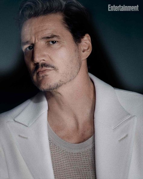 2024 - Entertainment Weekly Gladiator - Oct 22 - Pedro Pascal #pedropascal Pedro Pascal Photoshoot, Gladiator Movie, Trailer Film, Richard Ii, Paul Mescal, Fall Tv, Ridley Scott, Now And Then Movie, Denzel Washington