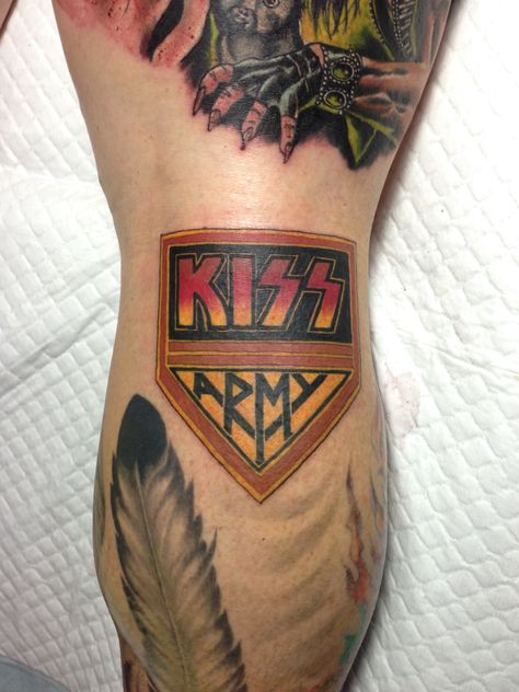 kiss army tattoo Kiss Army Tattoo, Kiss Band Tattoo Ideas, Band Tattoo Sleeve, Kiss Band Tattoo, Authentic Tattoo, Kiss Tattoo, Banda Kiss, Wing Tattoos, Hero Tattoo