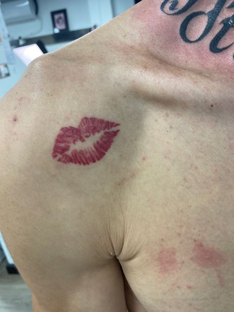 Kisses 💋🥰 Kiss On Neck Tattoo, Lip Kiss Tattoo, Kiss Mark Tattoo On Neck, Red Ink Kiss Tattoo, Kiss Mark Tattoo, Kisses Tattoo, Red Lip Tattoo Kiss On Neck, Red Lips Tattoo Kiss, Xo Tattoo