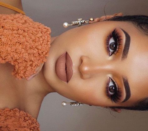 Rust Makeup Look, Rust Makeup, Rust Palette, Zendaya Makeup, Makeup Looks Everyday, Instagram Brows, Makeup Crafts, Melt Cosmetics, Glam Makeup Look