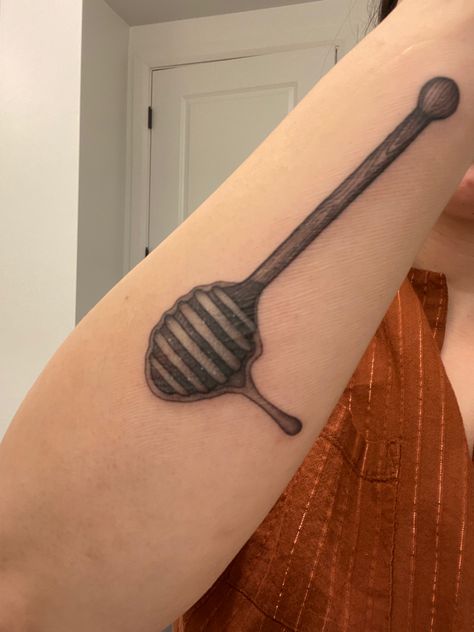 Forearm honey dipper tattoo with wood grain detail Honey Dipper Tattoo, Dipper Tattoo, Honey Dipper, Cool Tattoos, Wood Grain, Tattoo Ideas, Grain, Honey, Tattoos