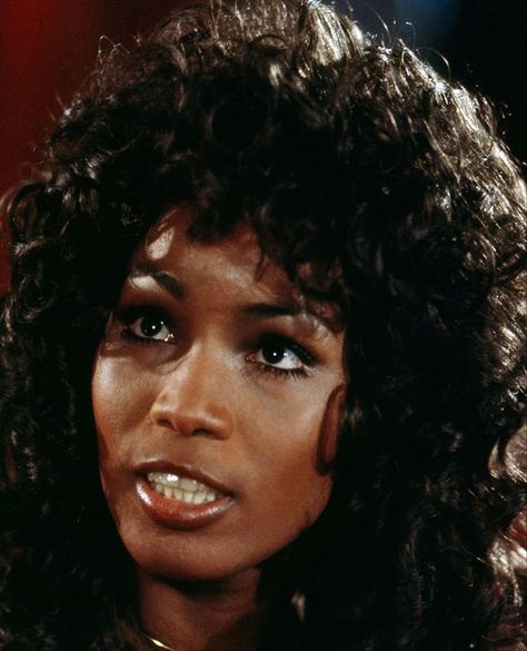 Teresa Graves, Tik Tok Black, Cute Photos Ideas, Comic Marvel, King Do, Female References, Black Glamour, Vintage Black Glamour, Charlie's Angels