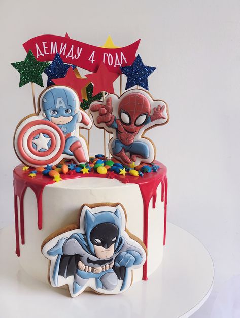 Avengers Cake Simple, Superheroes Birthday Cake, Simple Superhero Cake, Spidy Cake Birthday Boys, Avengers Cake Design, Avengers Birthday Cake, Marvel Birthday Cake, Avengers Birthday Party Decorations, Cake For Boy