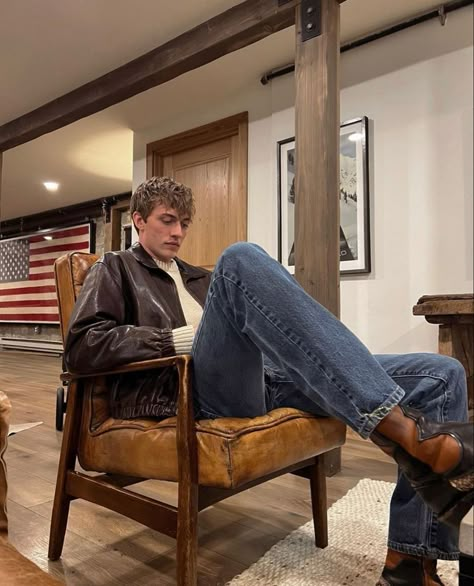 Cowboy Outfit Men, Urban Cowboy Style, Boots Men Outfit, Boots Outfit Men, Modern Cowboy, Lucky Blue Smith, Cowboy Aesthetic, Guy Fits, Urban Cowboy