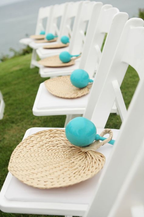 Mexico Beach Wedding Decor, Shots Of Tequila, Mexican Beach Wedding, Wedding Contemporary, Mexican Wedding Decorations, Wedding Flavors, Guatemala Wedding, Mexico Beach Weddings, Wedding Fiesta