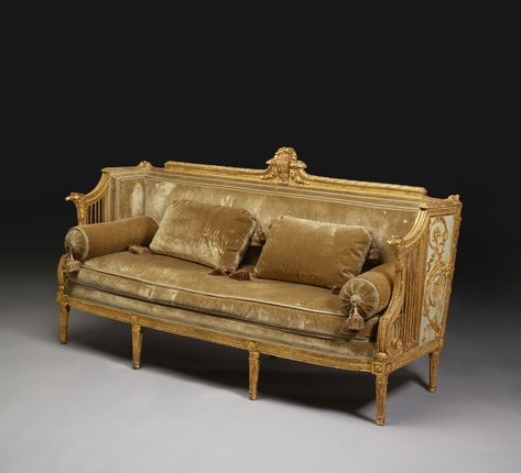 Versailles Furniture, Upholstery Trends, Chateau Versailles, Antique French Furniture, French Style Furniture, French Chairs, Painted Chairs, Classic Sofa, Beautiful Interior Design