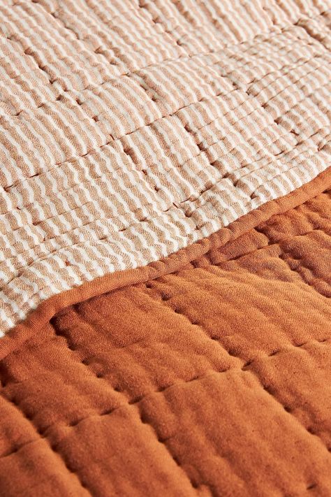 Burnt Orange Quilt, Winter Lake House, Ethnic Interior Design, Burnt Orange Bedroom, Gauze Quilt, Quilt Bedroom, Sew Liberated, Anthropologie Bedding, Orange Quilt