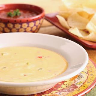 Abuelos+chile+con+queso Abuelos Chile con Queso recipe Abuelos Queso Recipe, Chili Con Queso Recipe, Con Queso Recipe, Queso Recipe, Copycat Restaurant Recipes, Finger Food Appetizers, Mexican Dishes, Dip Recipes, Restaurant Recipes