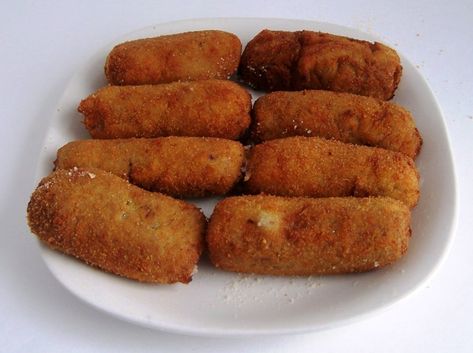 Beef Croquettes, findingourwaynow.com Dutch Beef Croquettes Recipe, Dutch Kroketten Recipe, Dutch Croquettes Recipe, Meat Croquettes Recipe, Crockets Recipe, Veal Croquettes, Kroketten Recipe, Beef Croquettes Recipe, Dutch Croquettes