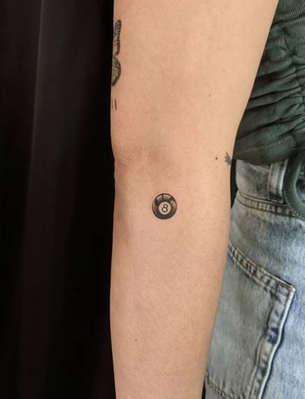 Mini 8 Ball Tattoo, 8 Ball Tattoo Behind Ear, Coin Flip Tattoo, Puffle Tattoo, Cap Tattoo, 24 Tattoo, Pool Ball Tattoo, 8 Ball Tattoo Design, Coin Tattoo