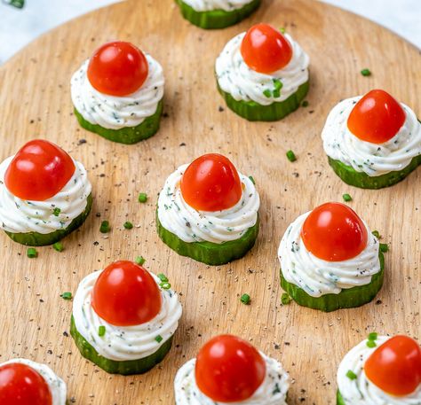 Festive Cucumber Bites | Clean Food Crush Cucumber Bites With Herbs Cream Cheese And Cherry Tomato, Cucumber Tomato Appetizer Bites, Cucumber Cherry Tomato Appetizer, Cute Food Ideas, Cucumber Hors D’oeuvres, Cucumber Avocado Salad Clean Food Crush, Best Holiday Appetizers, Healthy Potato, Clean Foods