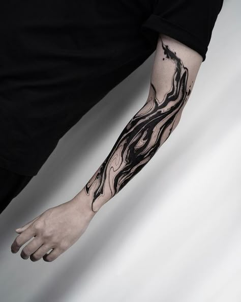 Simple Unique Tattoos, Backpiece Tattoo, Abstract Tattoo Designs, Forearm Band Tattoos, Blackout Tattoo, Tatuaje A Color, Tattoo Style Drawings, Hand Tattoos For Guys, Time Tattoos