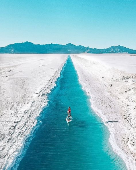 Salt Flats Utah, Utah Parks, Gorgeous Landscapes, Salt Ponds, Bonneville Salt Flats, Utah Road Trip, Utah Travel, Salt Flats, Utah Usa