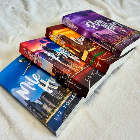 ✨Series Saturday ✨ . The Windy City Series by Liz Tomforde . Have you read this series? . #bookstagram #bookseries #series #saturday Liz Tomforde Books, Windy City Series, Liz Tomforde, I Hate It Here, The Windy City, Windy City, Book Aesthetic, Book Nerd, Romance Books