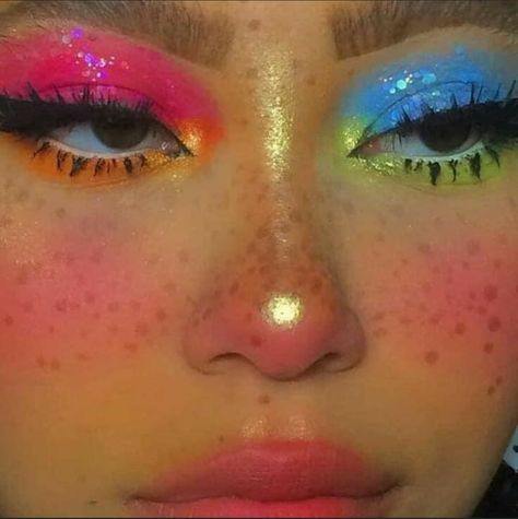 Make Up Designs, Drag Make-up, Cute Eye Makeup, Pride Makeup, Indie Makeup, Fun Makeup, Makijaż Smokey Eye, Eye Makeup Designs, Colorful Eye Makeup