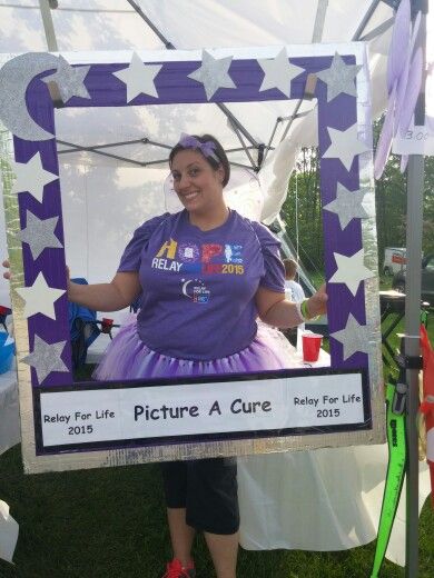 Relay for life, large picture frame, $1 a picture.  We raised so much with this one and we didnt have to do much. Relay For Life Decorations, Relay For Life Activities, Fundraising Crafts, Picture Booth, Large Picture Frame, Walk To End Alzheimer's, Walk Idea, Fundraiser Event, Dance Marathon