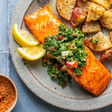 Sweet Heat Baked Salmon with Sweet Chimichurri Sauce Salmon With Chimichurri Sauce, Easy Chimichurri Sauce, Oh Snap Macros, Chimichurri Recipe, Sauce For Salmon, Healthy Weeknight Dinners, Chimichurri Sauce, Sweet Heat, Macro Meals