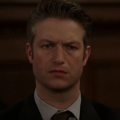 Dominick Carisi, Carisi Svu, Peter Scanavino, Sonny Carisi, Raúl Esparza, Special Victims Unit, Law And Order Svu, Italian Men, Safe Haven