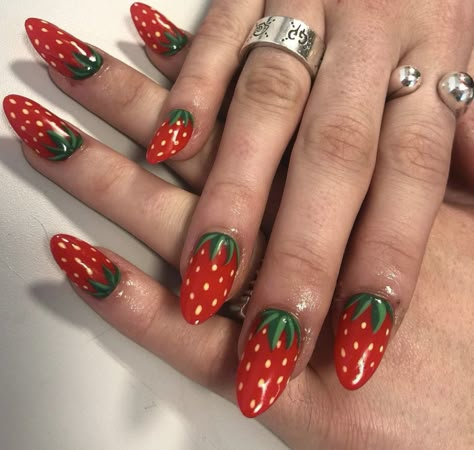 Weird Acrylic Nails, Regular Polish Nail Art, Tomato Nails, Weird Nail Art, Gore Nails, Nail Art Designs Simple, Strawberry Nail Art, Strawberry Nail, Fruit Nail Designs