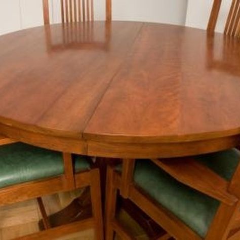 Formica Table, Wood Dining Room Table, Cleaning Wood, Table Makeover, Wood Table Top, Wooden Table, Refinishing Furniture, Wood Dining Table, Unfinished Wood