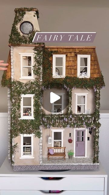 Carinne on Instagram: "Come join me in my world….I promise it’s lots of fun. 😊 I get asked a lot about the houses I’ve made. I enjoy doing something a little different each time. I like trying new skills and new techniques. Here’s a quick look at my world… #dollhouse #dollshouse #casademuñecas #maisondepoupee #casadeboneca #dollstagram #doll" Dollhouse Build, Front Balcony, Mini World, Glenn Miller, Micro House, Dolls House Interiors, Modern Dollhouse, Solid Wood Flooring, Grand Homes