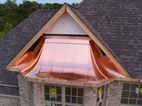 Copper standing seam bay window roof, finished later with vinyl siding. Copper Roof Accent, Bay Window Roof, House Accents, Lead Roof, Copper Hood, Standing Seam Roof, Window Roof, Frame Circle, Roof Ideas