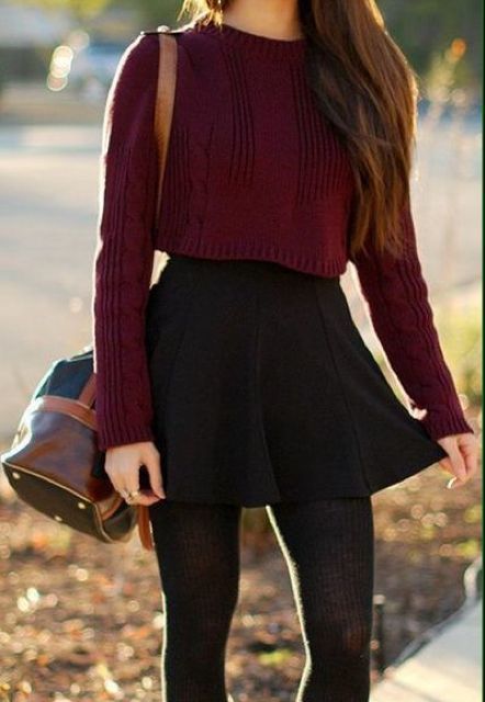 Black Outfit Winter, Casual Thanksgiving Outfits, Jessica Ricks, Trendy Party Outfits, Winter Skirt Outfit, Peplum Tops, Tight Sweater, Rock Outfit