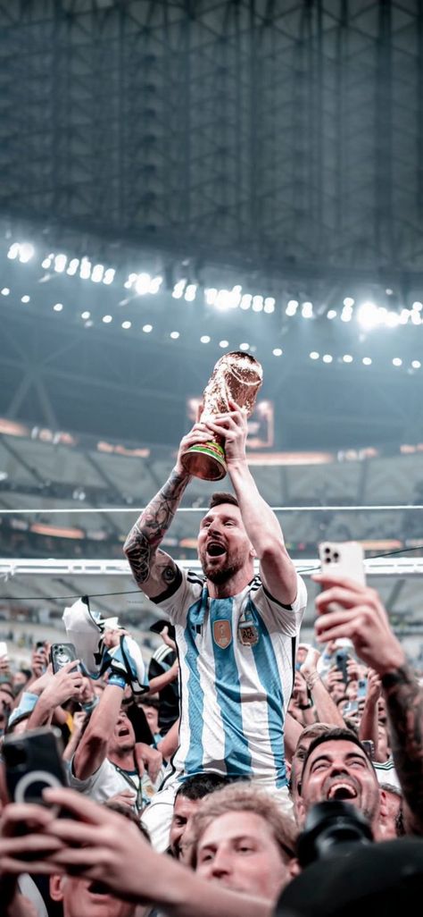 #argentina Messi Wallpaper World Cup, Messi World Cup Wallpaper, Cup Wallpaper, Messi Shirt, Argentina Football Team, Messi World Cup, Messi Poster, Boys Artwork, Messi Fans