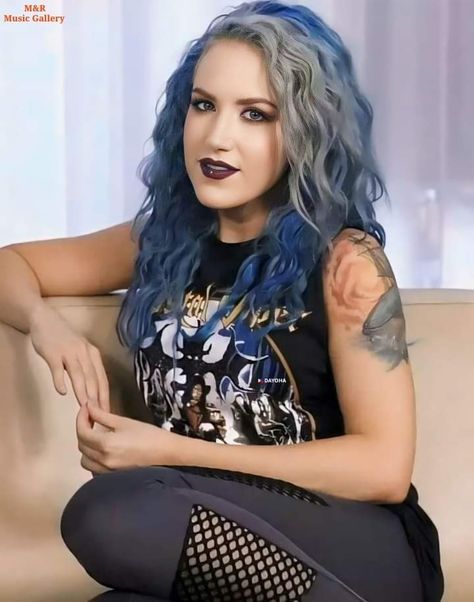 Alissa White Gluz, Alissa White, Women Of Rock, Arch Enemy, Metal Girl, Face Claims, Heavy Metal, Arch, Queen