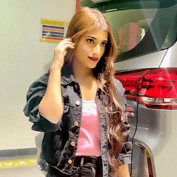 Samreen Ali, Messages Instagram, Instagram Dms, Age Photos, Tiktok Star, Celebrate Life, Brand Promotion, Boyfriend Birthday, Celebration Of Life