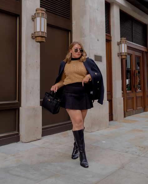 Plus Size Knee High Boots Outfits, Black Thigh High Boots Outfit, Hight Boots, Thigh High Boots Outfit, Knee High Boots Dress, Black Thigh High Boots, High Boots Outfit, Professional Outfits Women, Autumn Style