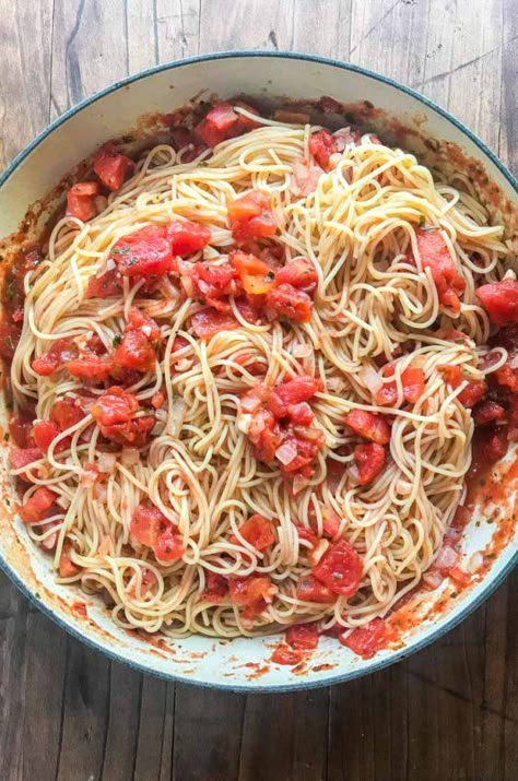 Shrimp Diced Tomatoes Pasta, Pasta Diced Tomatoes Recipe, Spaghetti With Diced Tomatoes, Pasta With Crushed Tomatoes, Pasta And Diced Tomato Recipes, Pasta With Canned Tomatoes, Recipes Using Canned Diced Tomatoes, Shrimp Pomodoro Pasta, Diced Tomato Pasta