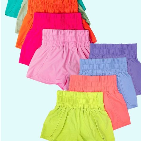 Preppy Bottoms, Aerie Clothes, Preppy Outfits Summer, Cute Running Outfit, Cute Summer Shorts, Preppy Pants, Shorts Preppy, Colorful Shorts, Bright Shorts