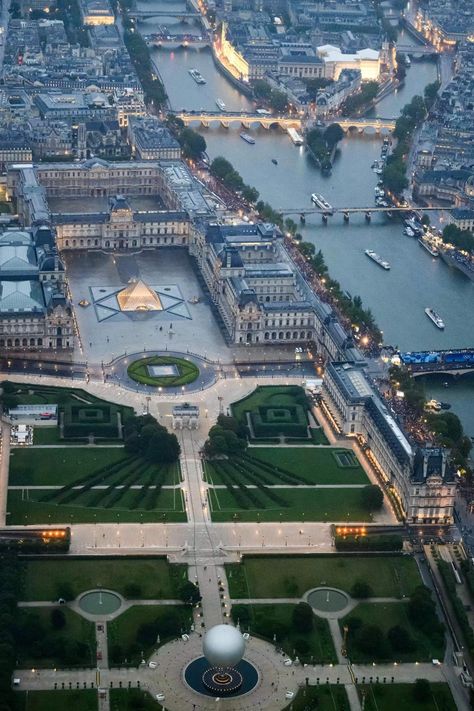 Paris Louvre Museum, Louvre Palace, Paris Louvre, City Pics, The Louvre Museum, Olympics 2024, Seine River, Notre Dame Cathedral, Paris Olympics