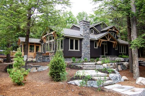 Ontario Cottages, Muskoka Cottage, Lakeside Living, Cottage Style House Plans, Cottage Exterior, Porch And Balcony, Dream Cottage, New England Style, Modern Cottage