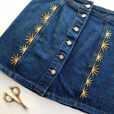 Star Skirt ✨ I’m bringing this and many more hand-embroidered pieces with me to @saltandhoneymarket starting Dec. 5th! Denim Skirt Embroidery, Hand Embroidered Denim, Embroidered Denim Skirt, Skirt Embroidery, Star Skirt, Honey Design, Embroidery Skirt, Visible Mending, Diy Skirt