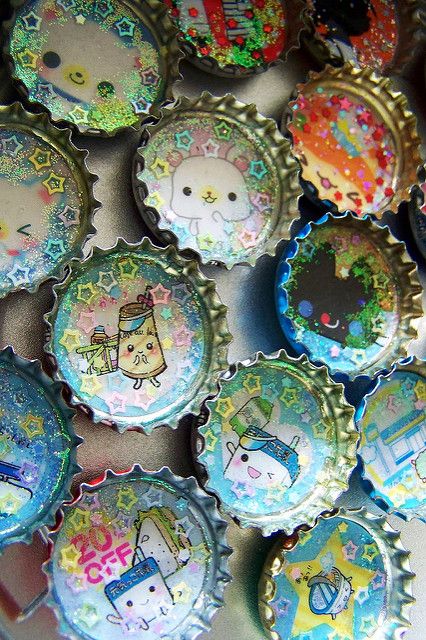 New Bottlecap Magnets | Added some new ones to my Etsy. Will… | Flickr Resin Charms Diy, Cute Crafts To Sell, Crafts With Bottles, Crafts With Bottle Caps, Bottlecaps Crafts, Diy Kawaii Crafts, Kawaii Crafts Diy, Bottle Cap Diy, Kawaii Diys