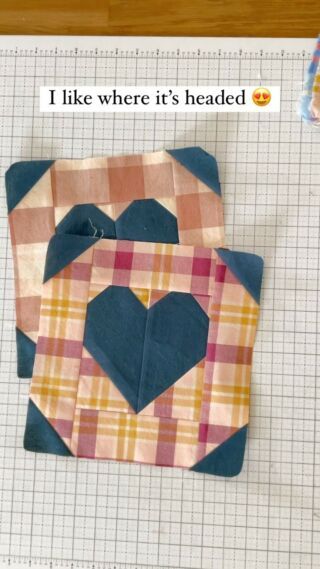 Four at a Time Flying Geese Tutorial - Tips, Tricks and Directional Prints - Quilty Love Hearts Quilt, Quilty Love, Granny Square Quilt, Log Cabin Quilt Pattern, Heart Quilt Pattern, Flying Geese Quilt, Stash Buster, Striped Quilt, Log Cabin Quilts