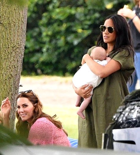 Meghan Markle, Prince Harry's Split from Kate and William 'Allow Them More Time to Be Like Family' Kate Middleton Kids, Khaki Green Dress, Archie Harrison, Kate Middleton Hair, Kate Middleton Pictures, Kate And Meghan, Polo Match, Prince Harry And Meghan, Harry And Meghan