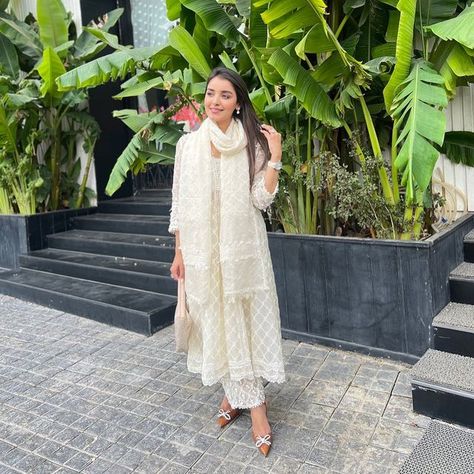 Shop Mulmul on Instagram: "The perfect Sunday outfit doesn’t exi….. oh well! Looking stunning as ever, @shivanigirdhar has sure made our weekend better! #NaniHouse" Shop Mulmul, Sunday Outfit, Bohemian Off-white Ruffled Maxi Dress, Couple Wedding Dress, Oh Well, Couple Wedding, Western Dresses, Wedding Couples, Wedding Dress