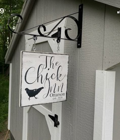 Sign For Chicken Coop, Chicken Name Signs, Chicken Coop Signs Ideas, Coop Signs, Chicken Board, Chicken Cottage, Custom Farm Signs, Cute Chicken Coops, Chicken Coop Decor