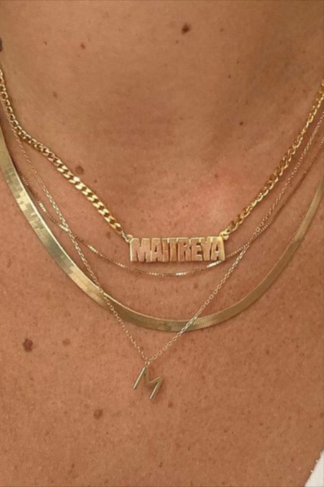 Name Plate Necklace Aesthetic, Name Plate Necklace, Block Fonts, Necklace Aesthetic, Block Font, Herringbone Necklace, Nameplate Necklace, Plate Necklace, Thrift Stores